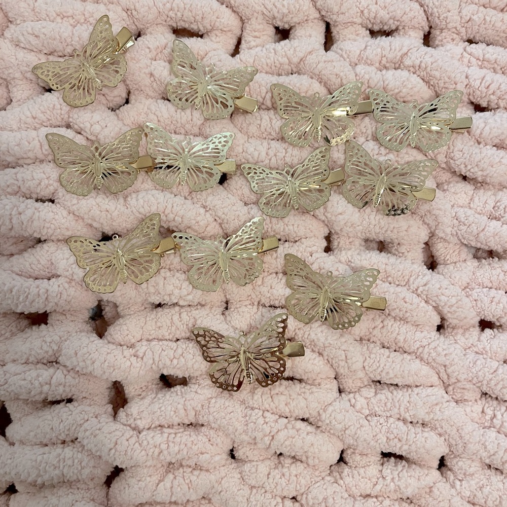 Gold butterfly hair clips